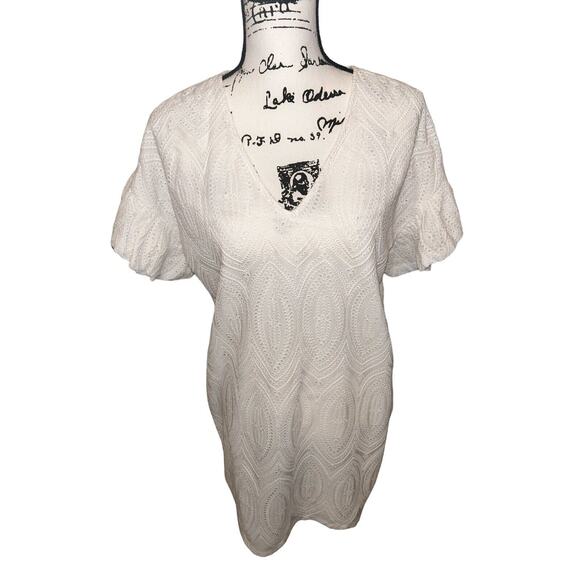 Marie Oliver Eyelet Lace White V-Neck Top Short Ruffle Sleeve Casual Summer - Picture 3 of 12